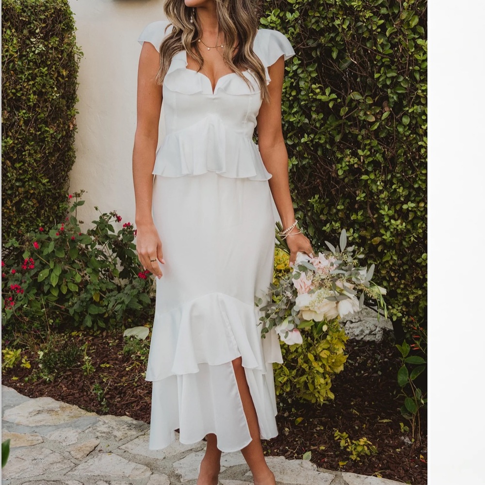 Show me your mumu Reese ruffle dress for brides, wedding, rehearsal dinner